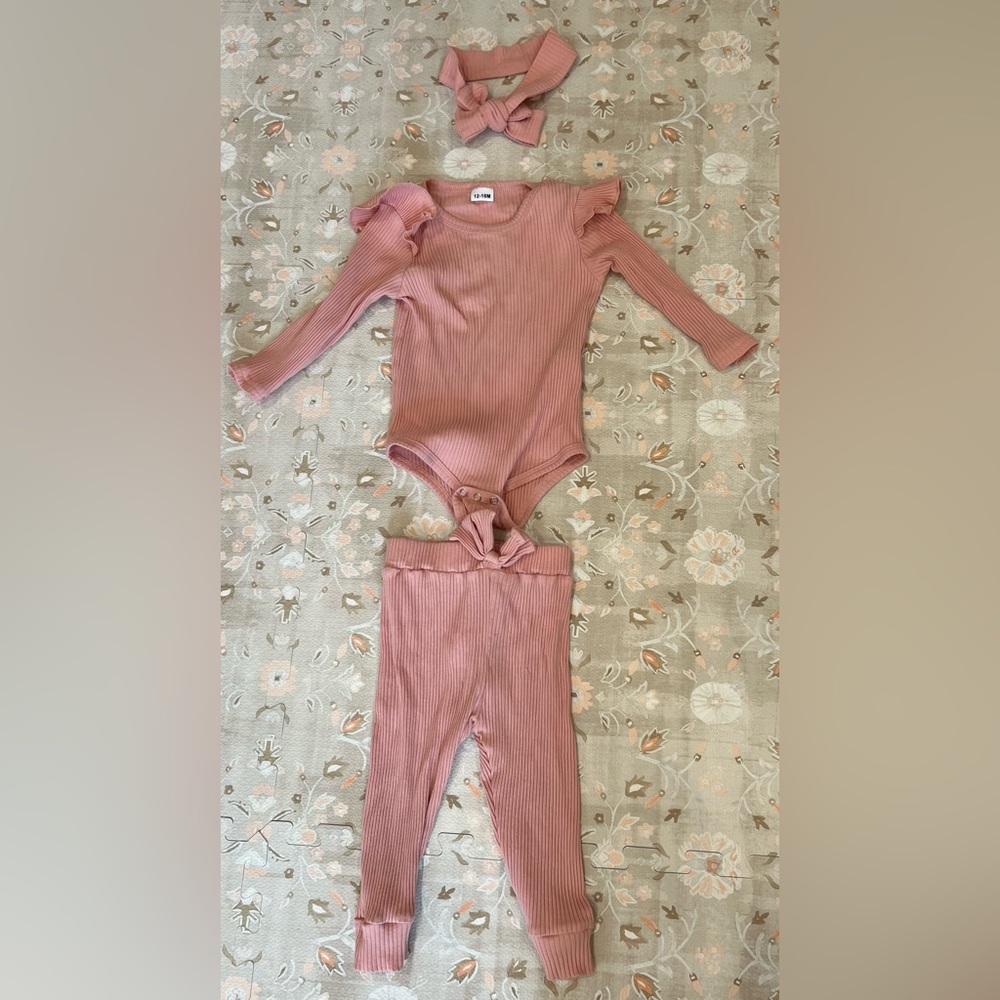 Pink Ribbed Baby Outfit